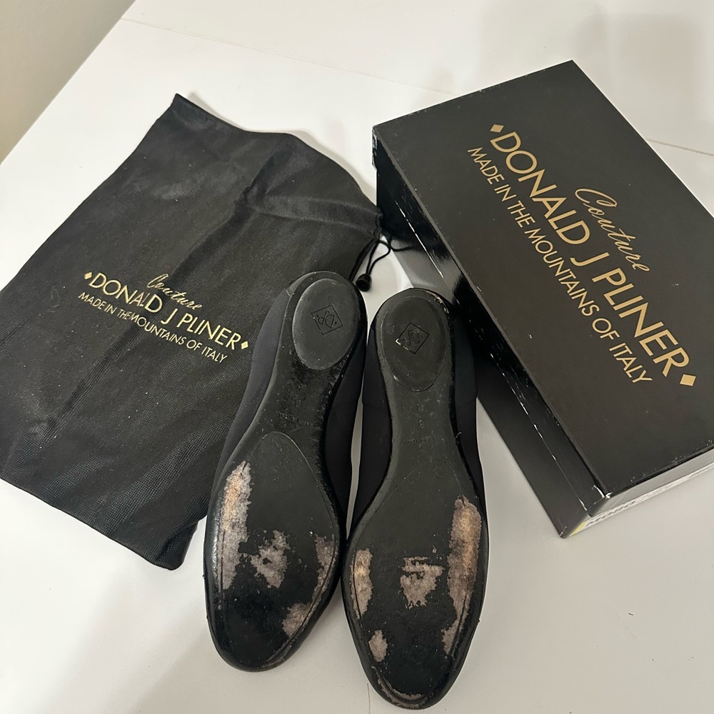 Couture Donald J. Pliner Black Authentic Leather Flats Size 8 - Picture 7 of 8